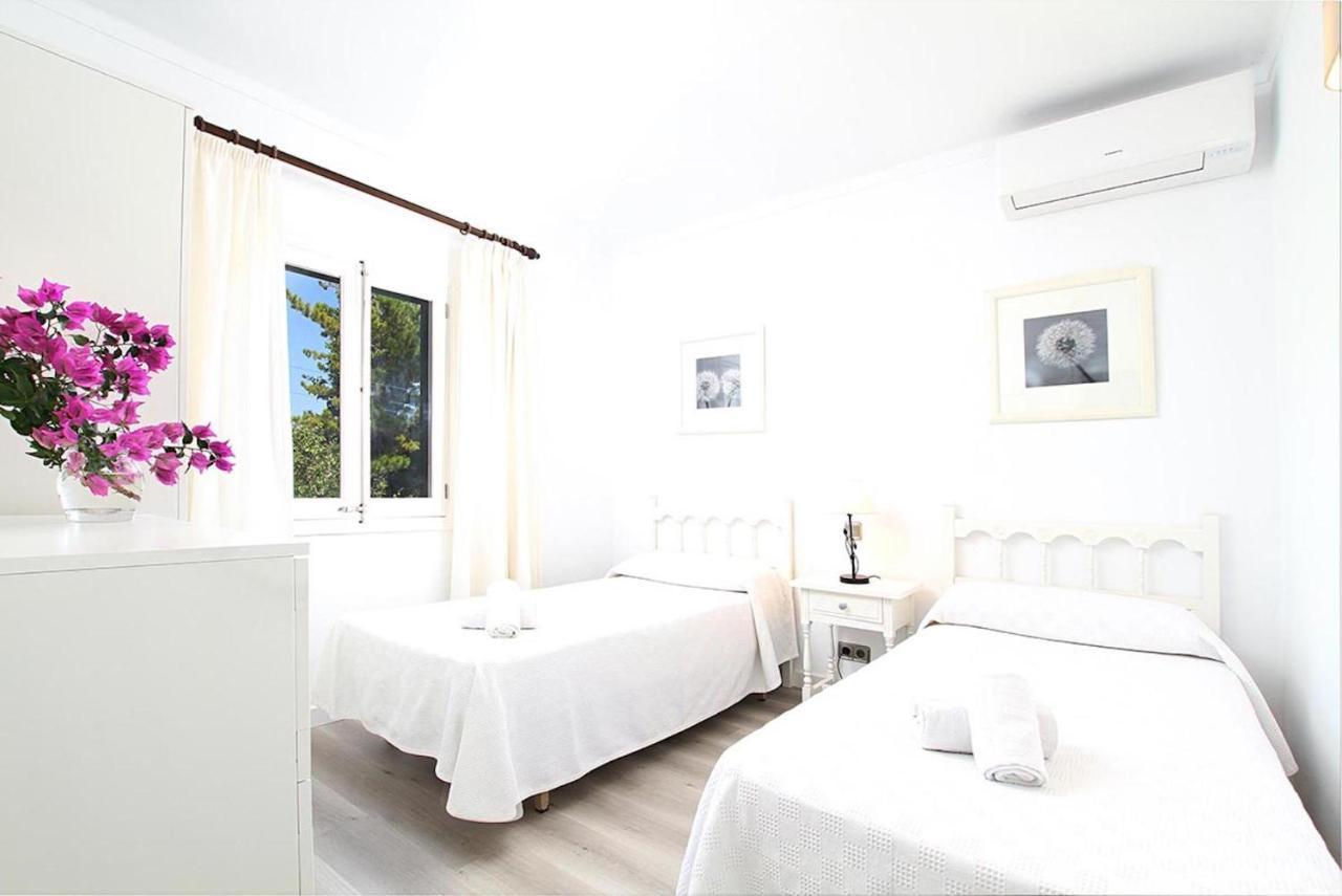 La Plana Villa *